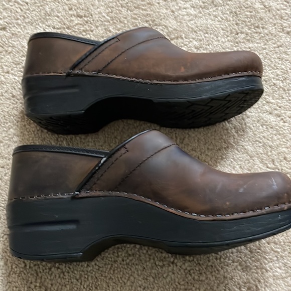Dansko Clogs - Picture 2 of 6